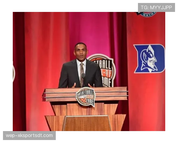 格兰特·希尔无球跑动提升进攻空间明显优于生涯早期